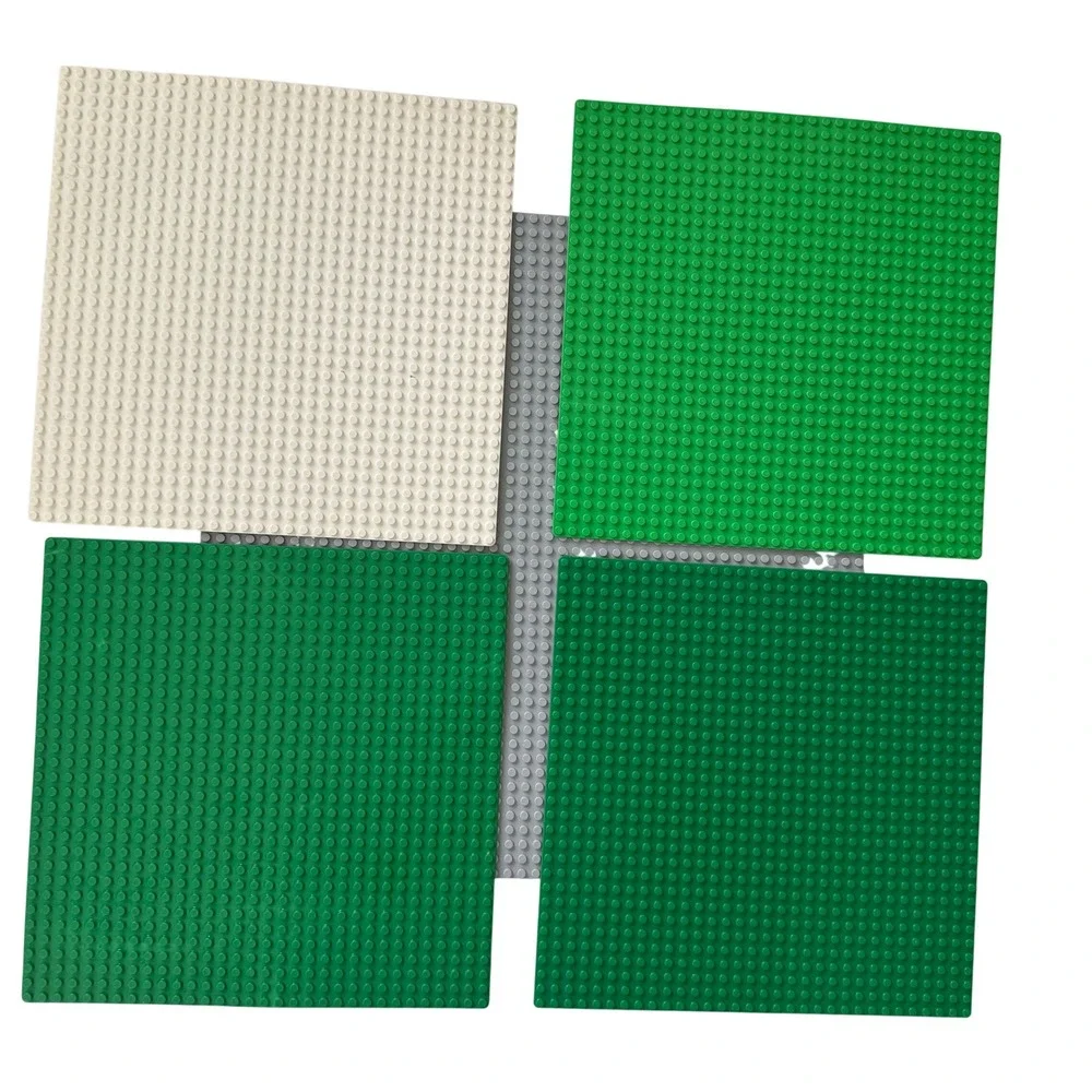 LEGO Baseplate Bundle 5 pcs LOT Grey Tan 10x10 and 15x15 Building Plate Bars